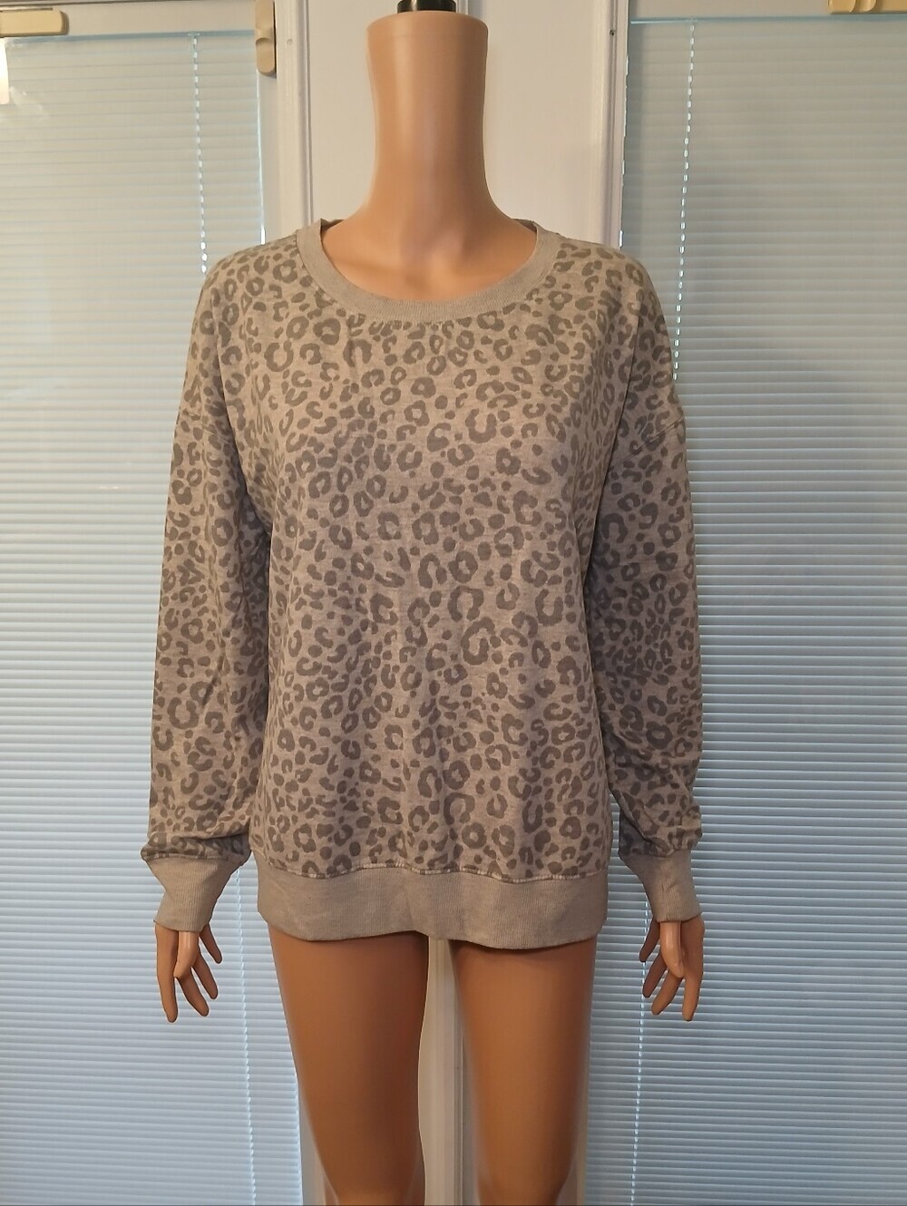 Splendid Grey Leopard-Print Pullover - Picture 1 of 6